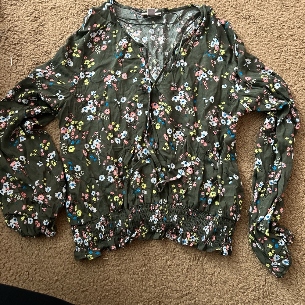 SO Green Ruffled Tie Front Blouse Long Sleeve